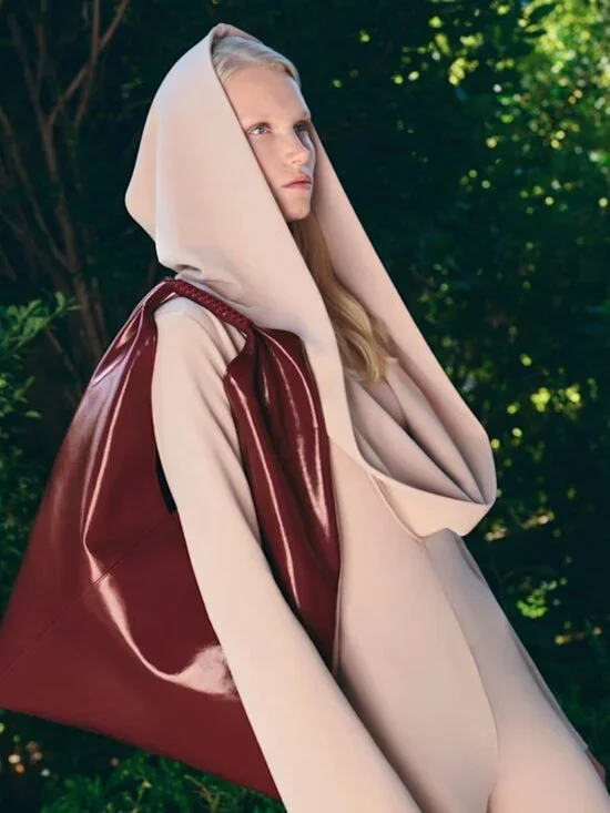 Wolf and Badger Savanna Vegan Leather Hobo Bag - Bordeaux Patent Color - Picture 2 of 5